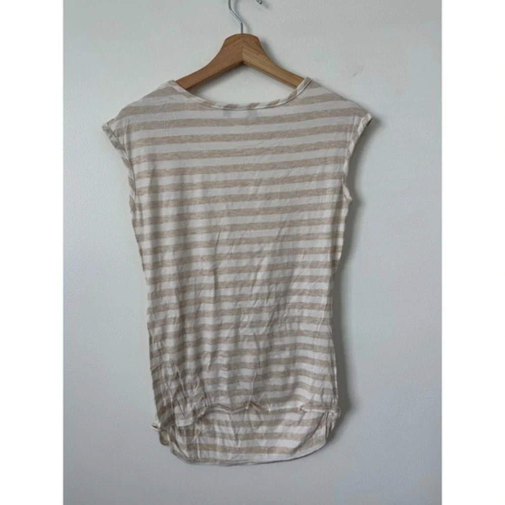 American City Wear Women's Tan and White Striped Short Sleeve Top – Size medium - Picture 3 of 3